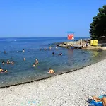 Апартаменты 13589a