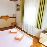 13589a Апартаменты *