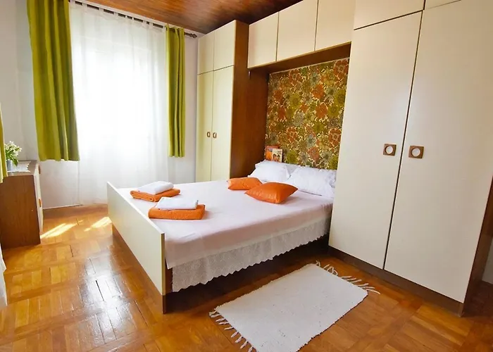 13589a * 사부드리자